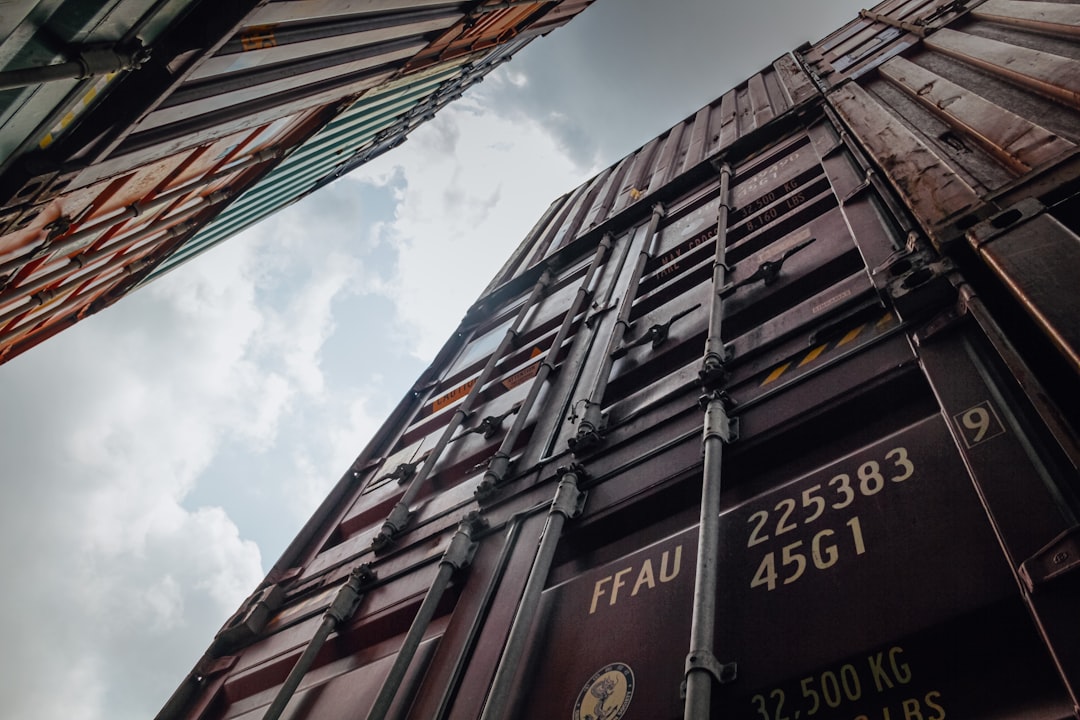 Mengamankan Docker dan Kubernetes dengan Container Security yang Baik